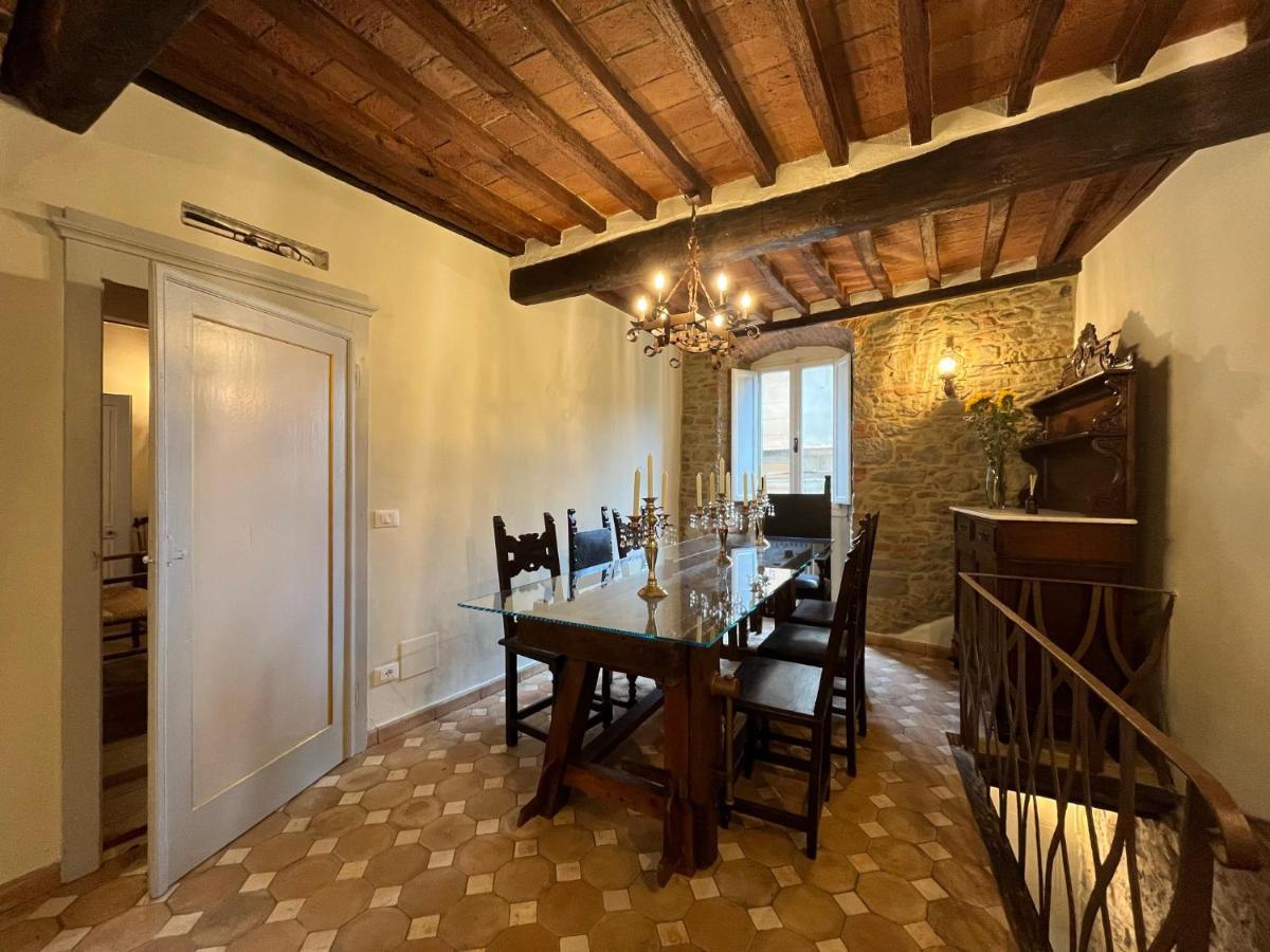 Cortona Suite - The House With Well And The Frescos Palace Buitenkant foto