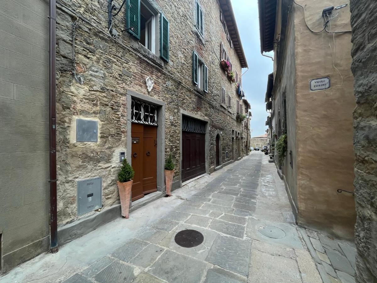Cortona Suite - The House With Well And The Frescos Palace Buitenkant foto