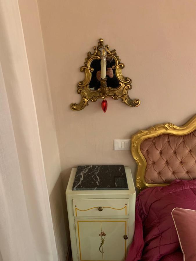 Cortona Suite - The House With Well And The Frescos Palace Buitenkant foto