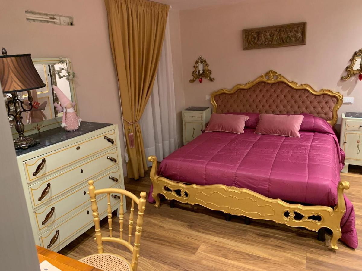 Cortona Suite - The House With Well And The Frescos Palace Buitenkant foto
