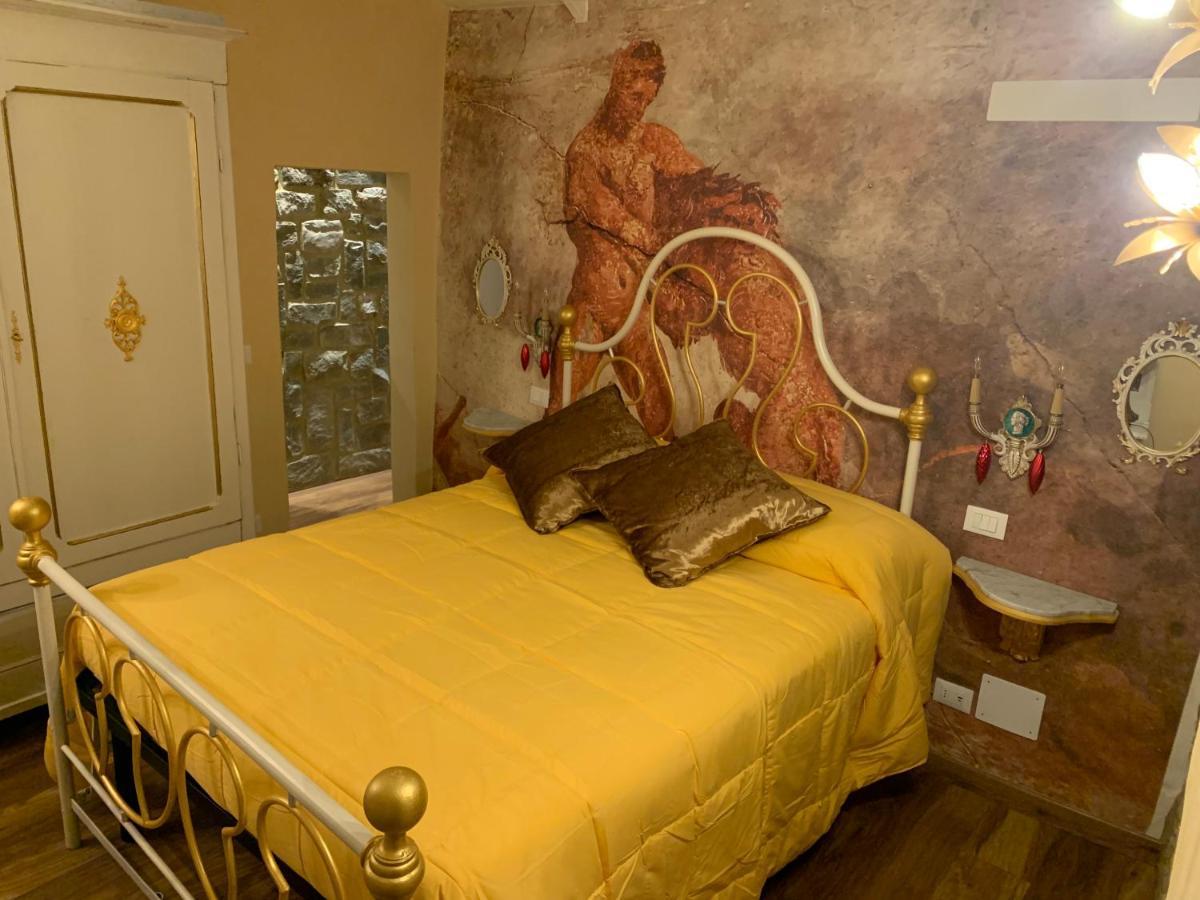 Cortona Suite - The House With Well And The Frescos Palace Buitenkant foto