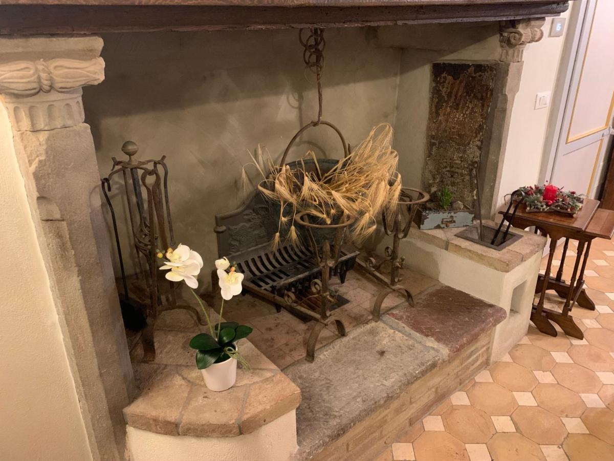 Cortona Suite - The House With Well And The Frescos Palace Buitenkant foto