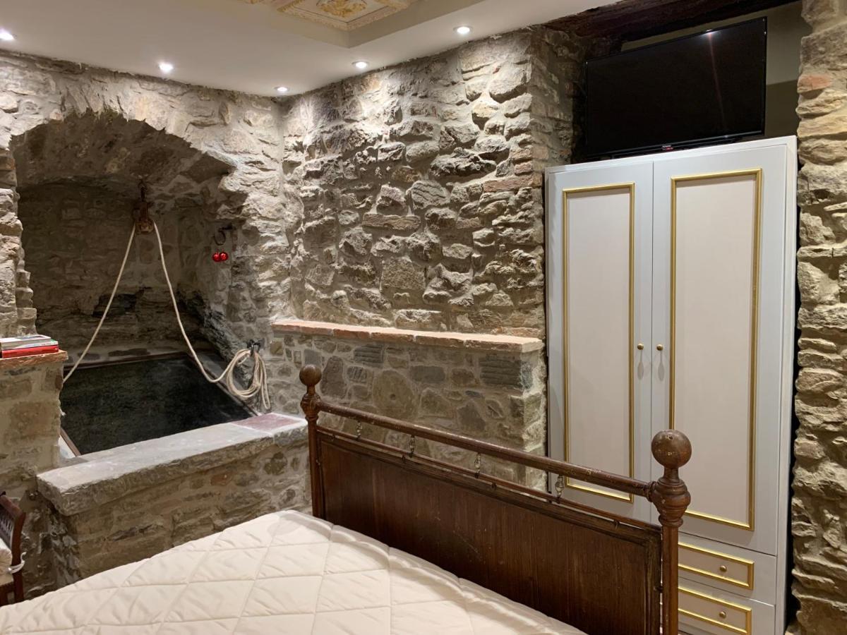 Cortona Suite - The House With Well And The Frescos Palace Buitenkant foto